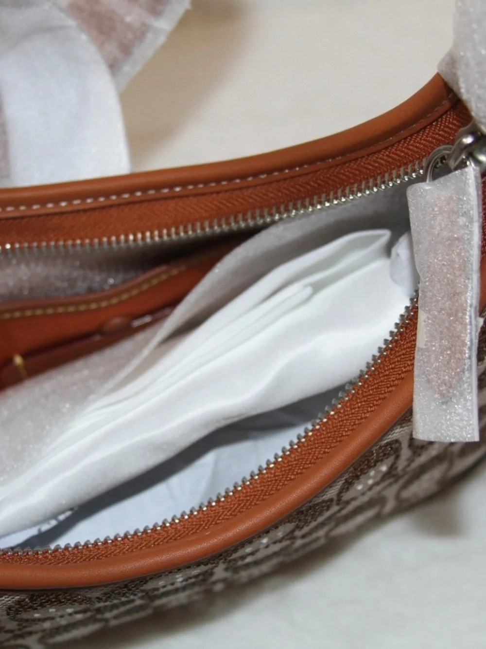 Coach Hamptons Hobo Shoulder Bag Crystal Signature Jacquard